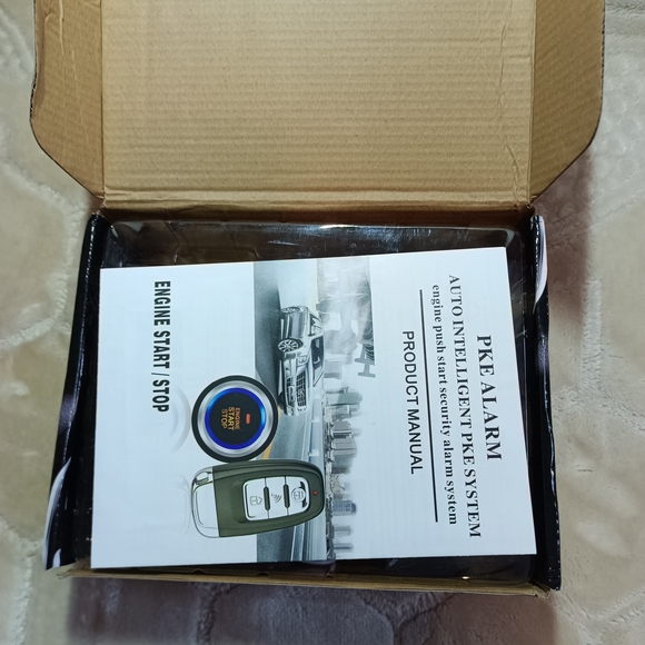 NEW IN BOX Car Remote Key Set with Control Module - Picture 8 of 8